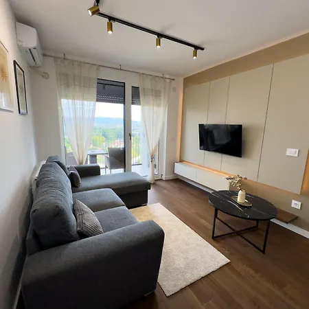 Apartment I&i Tesla